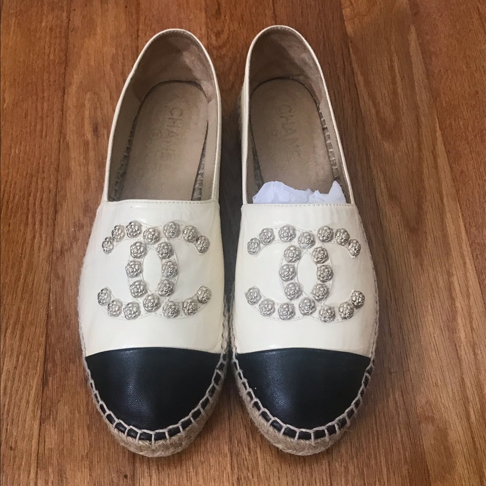 ✨SOLD✨Chanel Lambskin Camellia Studded Espadrilles